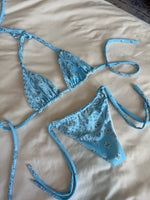 Load image into Gallery viewer, Baby Blue Paisley Triangle Top
